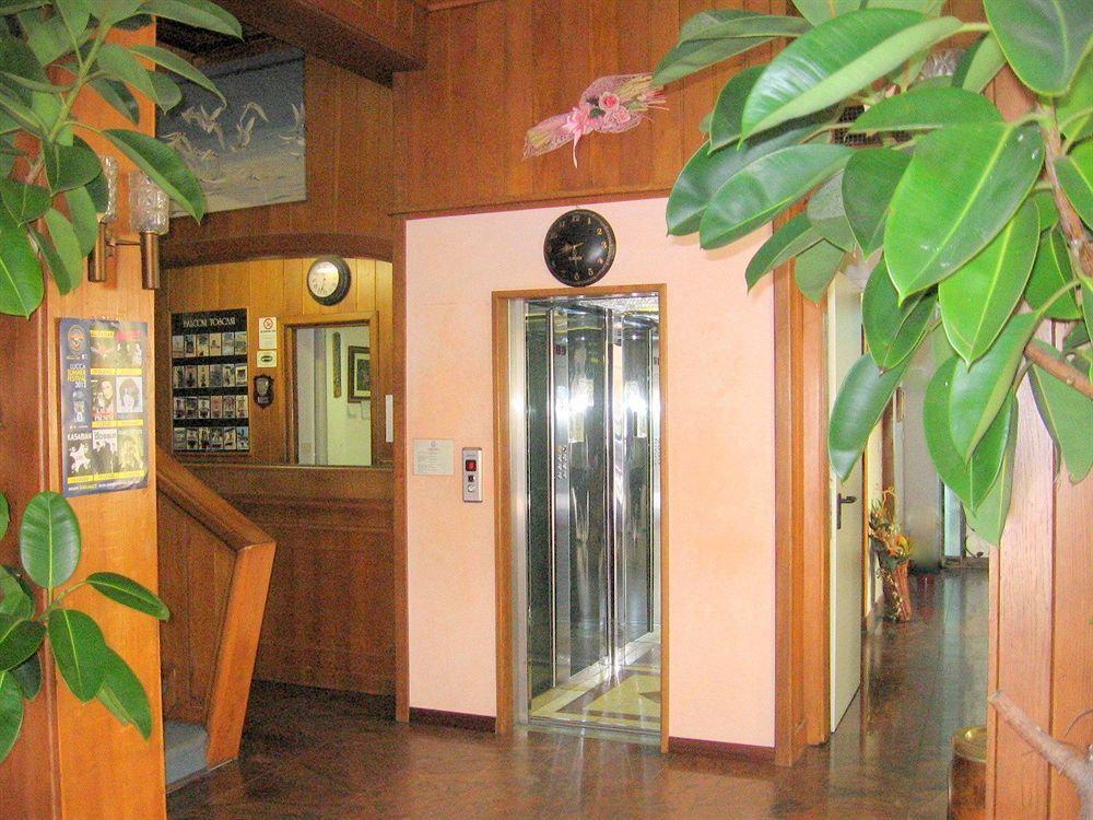Hotel Garden Viareggio Exterior photo